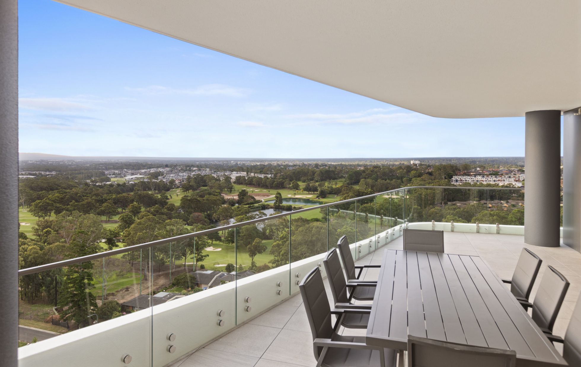 InfinityPark_NowSelling_MarqueApartment1102