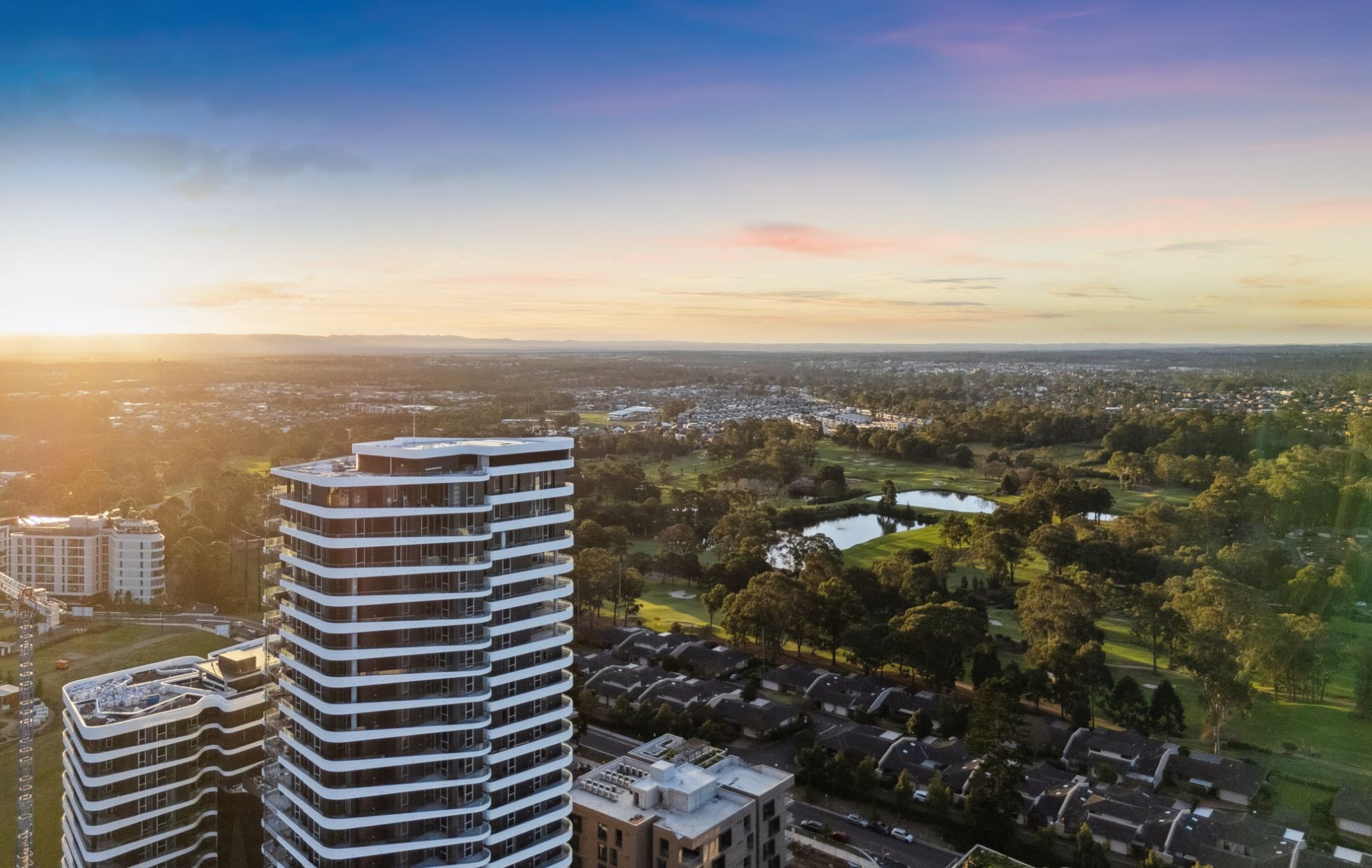 InfinityPark_NowSelling_MarqueApartment2102